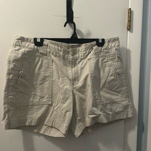 Natural Reflections Khaki Shorts. Size 16